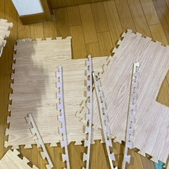 大型のジョイントマット17枚　切ったマット14枚以上の画像