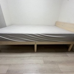 ベットフレーム(2口コンセント付)の画像