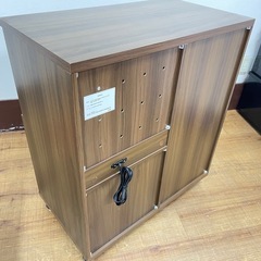 【除菌済み/別途配送可能】キッチンワゴン/キャスター付きレンジ台/キッチンボード/スライドテーブル/木目/ブラウン(茶色)/キッチン収納/コンセント2口付き/幅80㎝ 奥行き45㎝ 高さ91㎝/福岡/糸島/直接引取り/自社便配送可能/お買換え対応/古い家電の処分可能【JUN-PayPay】【クレジットカード･PayPay支払い可能】の画像