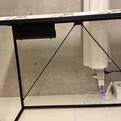 パソコン台の画像