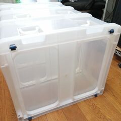 クローゼット用3段収納ケース（キャスター付き）の画像