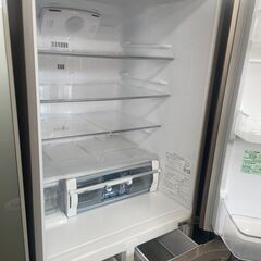 リサイクルショップどりーむ天保山店　No3400 冷蔵庫　日立　４０１L　自動製氷機能付き♪　２０１９年製　R-S40Jの画像