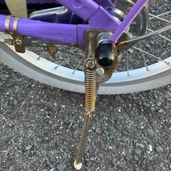 子供用自転車ヘルメットつき
の画像