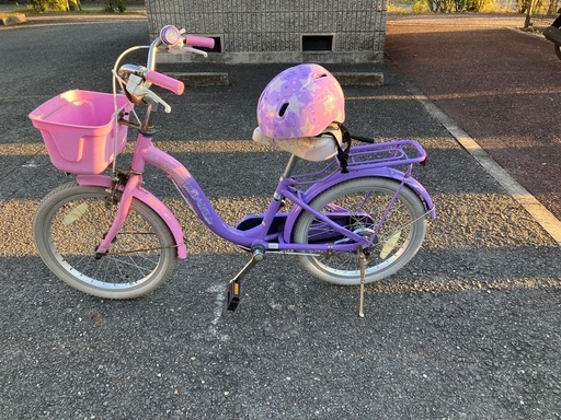 子供用自転車18インチヘルメットつき