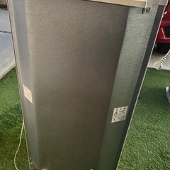 2016年シャープ冷蔵庫（SJ-14E3-KW）の画像