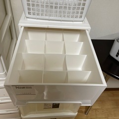 収納ケース(まとめて購入であれば3000円)の画像