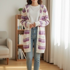 　美品　ルームウェア　白✖️ピンク✖️紫
の画像