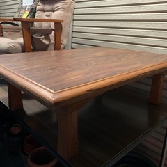 ★早い者勝ち★折りたたみ式テーブル・木目調・約高さ34cm×横幅111cm×奥行き80cm※商品の詳しいサイズや状態は現物にてご確認ください。の画像