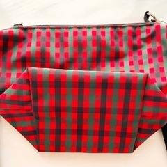 ファミリア　ショルダーバッグ　赤の画像