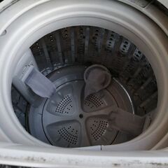 ハイアール洗濯機（2016年製）の画像