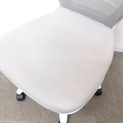 新札幌 ニトリ ワークチェア ヒューボ 回転いす デスクチェア No.3772の画像