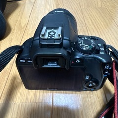 Canon EOS Kiss X7 ダブルズームキットの画像