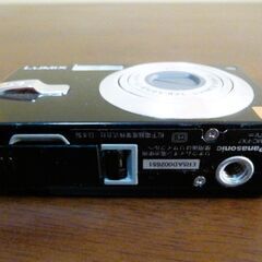 【お話し中】PanasonicデジタルカメラDMC-FX7の画像