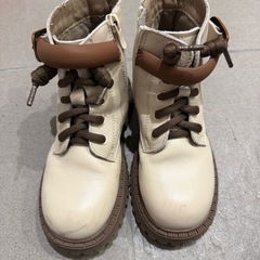 子供靴男の子と女の子可能の画像