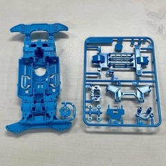ミニ四駆　MSシャーシ　MSフレキ加工品（ライトブルー）の画像