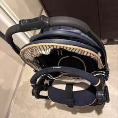 コンビ！折りたたみベビーカー！対面変化できます！の画像