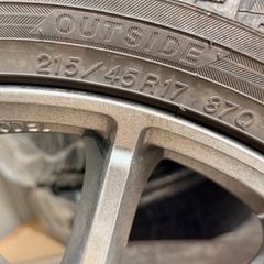 スタットレスタイヤホイール　17インチ　4本セットの画像