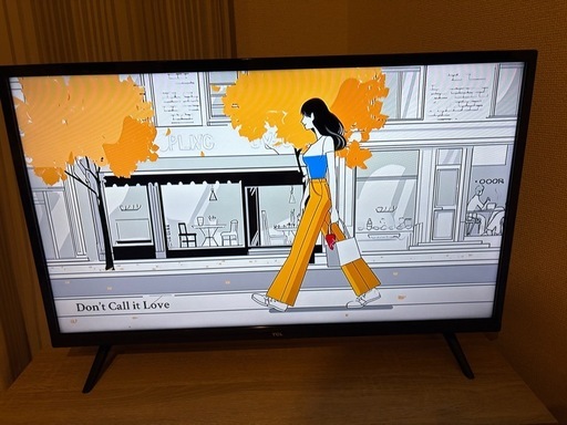 TLCテレビ(リモコン付)32インチ
