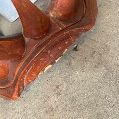 木彫りの壁掛けお面の画像