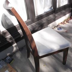 ダイニングチェアー　1脚の画像