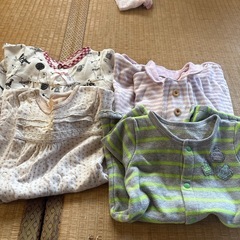 ベビー服の画像
