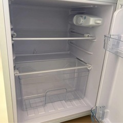 冷蔵庫 2ドア 90L SP-90LD2 シンプル 温度調整可の画像