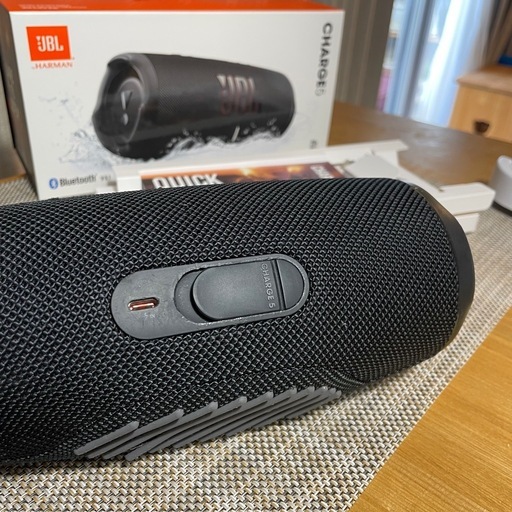 JBL Charge 5 ワイヤレススピーカー