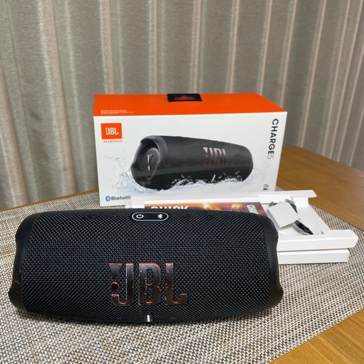 JBL Charge 5 ワイヤレススピーカー