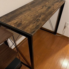 【無料】テーブル　お譲りします
の画像