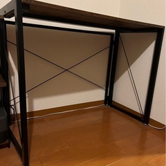 【無料】テーブル　お譲りします
の画像