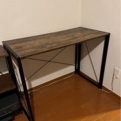 【無料】テーブル　お譲りします
の画像