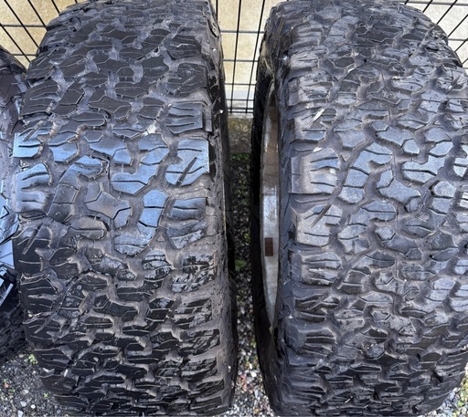 トヨタ　ランドクルーザー　200 純正ホイール　18インチ　8J　BFGoodrich 285 60 18 4本セット