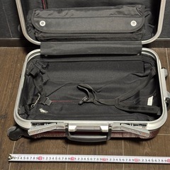 キャリーケースの画像