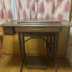 お値下げしました！足踏みミシン　 Riccar 昭和レトロ アンティーク　の画像