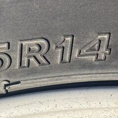 スタッドレス 155/65R14 東北6県無料配送対応‼️爆安‼️最終値下げ‼️③超バリ溝❗ 国産ブリジストン VRX ❗ アルミ付き 国産 タイヤ !!　スタットレス　軽自動車　軽の画像
