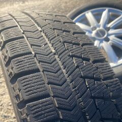 スタッドレス 155/65R14 東北6県無料配送対応‼️爆安‼️最終値下げ‼️④ 超バリ溝❗ 国産ブリジストン VRX ❗ アルミ付き 国産 タイヤ !!　スタットレス　軽自動車　軽の画像