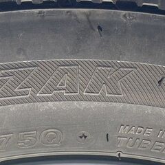 スタッドレス 155/65R14 東北6県無料配送対応‼️爆安‼️最終値下げ‼️④ 超バリ溝❗ 国産ブリジストン VRX ❗ アルミ付き 国産 タイヤ !!　スタットレス　軽自動車　軽の画像