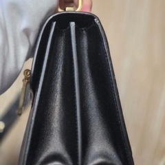 プラダ 三角ロゴ サフィアーノ クロスバッグ 販売しますの画像