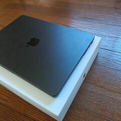 macbook pro m4 max 64gb 1tb 14インチの画像