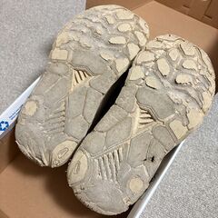 HOKA ONE ONE ホカオネオネ　白　27㎝　良く使いましたの画像