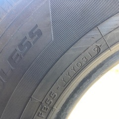 195/80-15LTスタッドレスタイヤ　ハイエース、キャラバンに！の画像