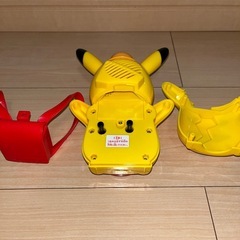 ピカチュウ目覚まし時計の画像