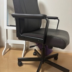 【IKEA】MILLBERGET 回転チェアの画像