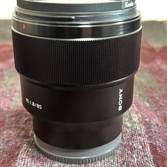 SONY SEL85F18 FE85mm F1.8 フィルター付きの画像