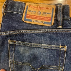 DIESELジーンズなど衣類まとめての画像