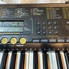 お子さんの練習に♬.*ﾟ  CASIO LK-113 電子ピアノ の画像