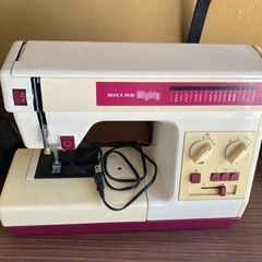 オーバーロックミシンなどの画像