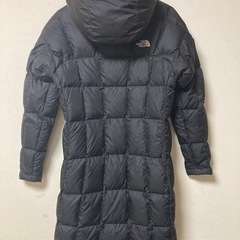 ノースフェイスThe North Face ロングダウンジャケットの画像