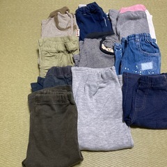 ズボンまとめ売りの画像