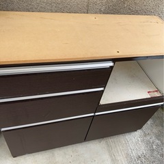 ニトリ 食器棚 の画像